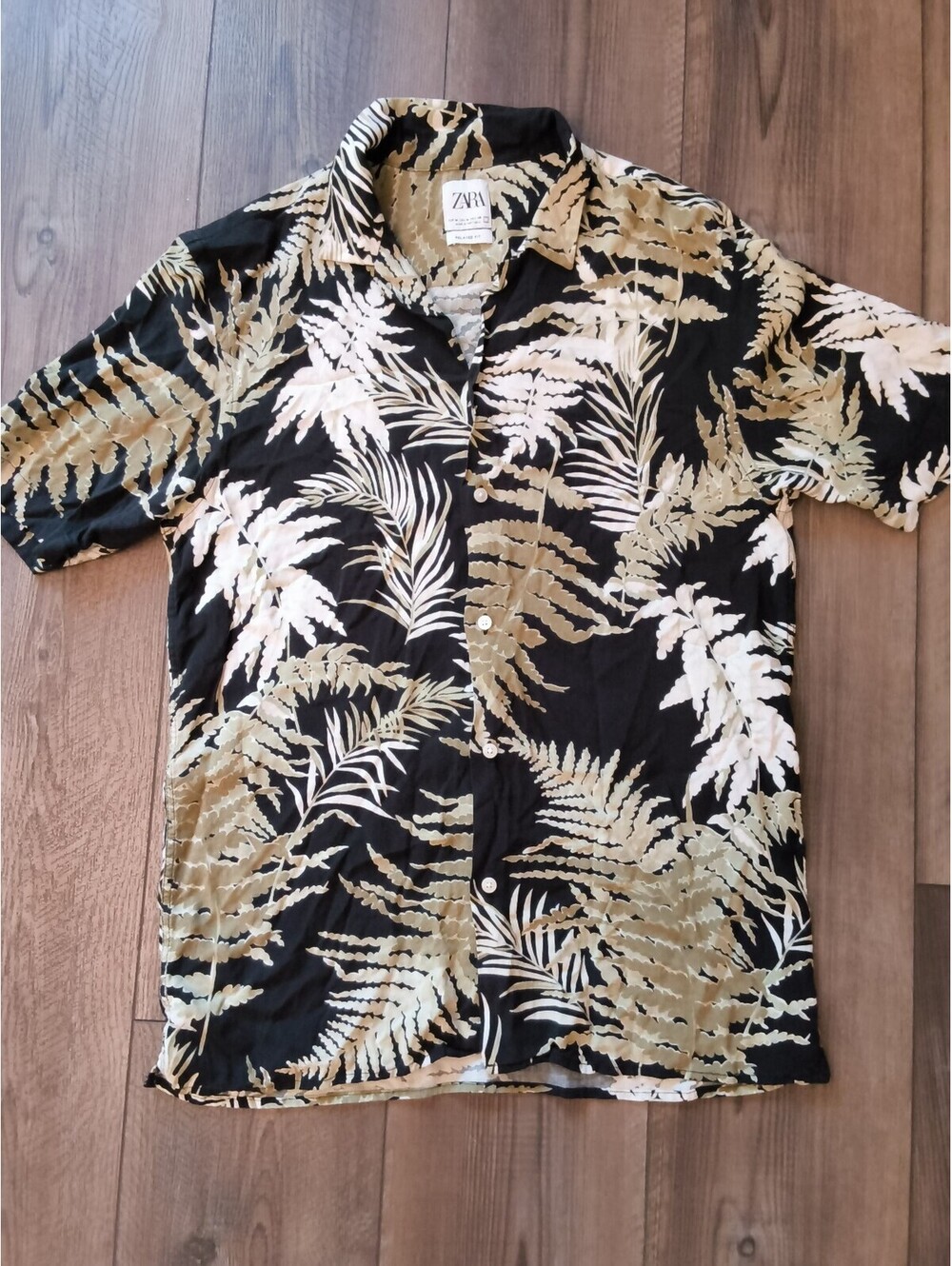 Zara Men's Relaxed Fit Tropical Print Short Sleeve Shirt, Size M